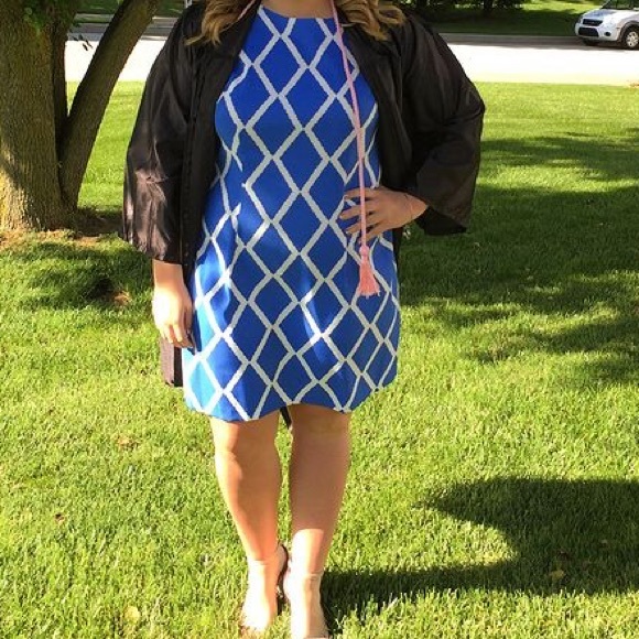 Graduation / Holiday / Formal Dress - Picture 1 of 4